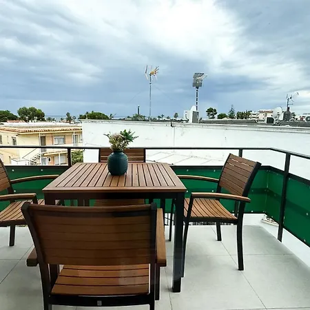 111 - Beachside Renovated 1br 5 Min From Apartamento