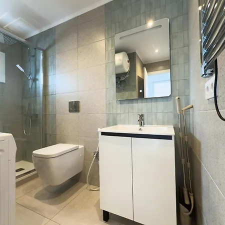 111 - Beachside Renovated 1br 5 Min From Appartamento Cambrils